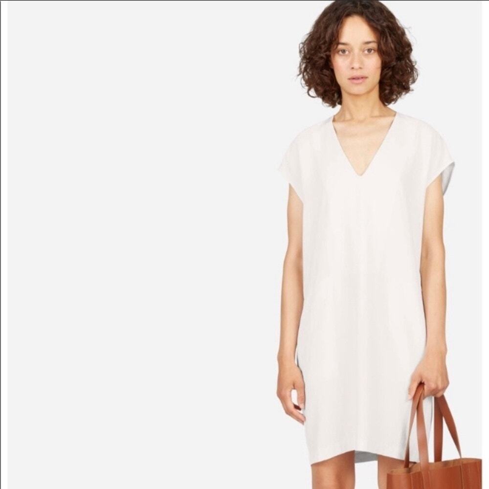 Everlane shift dress women’s size 2 white pockets minimalist